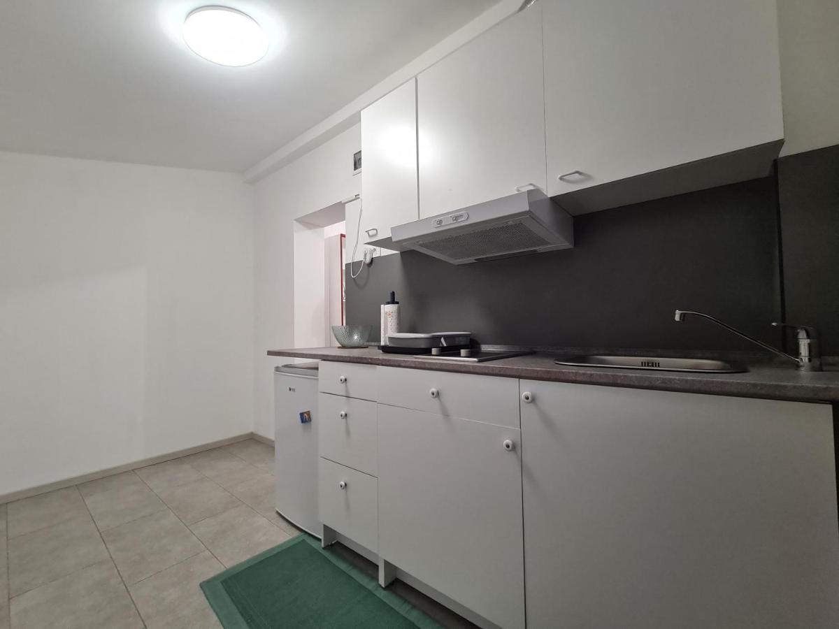 Countryside Apartment Koper Exterior foto